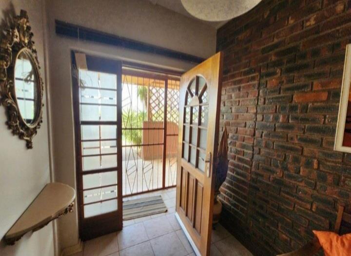 4 Bedroom Property for Sale in Kakamas Northern Cape